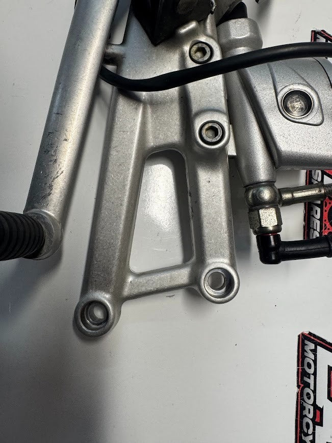 Aprilia RS4 125 4T 2011-2016 RH Foot Peg Assembly Rear Set OEM Genuine 866138