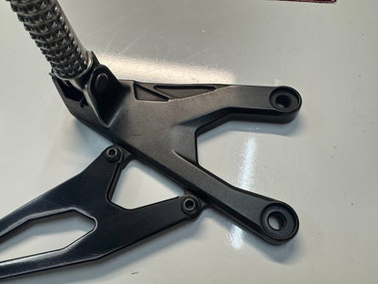 Yamaha YZF R1 2015-2025 LH Riders Peg Bracket Rear Set OEM Genuine 2CR-27442-00