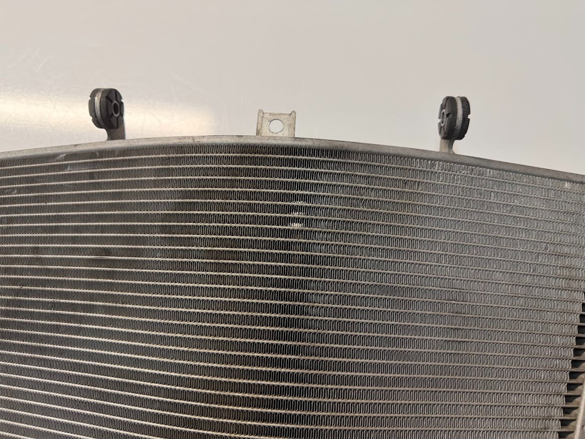 Radiator Cooling Suzuki GSXR 1000 2007-2008 OEM 17710-21H00