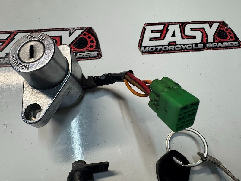 Suzuki VL 1500 Intruder 2001-2003 Ignition Lockset Key OEM Genuine 37000-26841