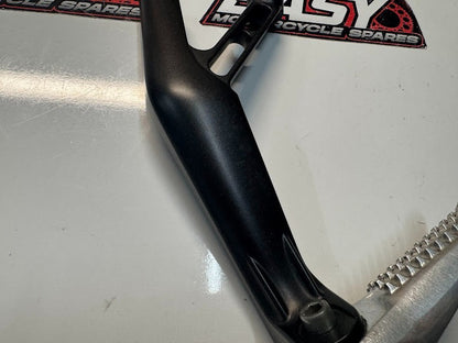 Yamaha YZF R1 2015-2025 LH RH Pillion Pegs & Brackets OEM Genuine 2CR-2741L-01