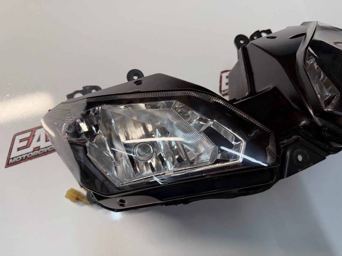 Headlight Assembly Kawasaki Ninja 300 2013-2017 OEM 23007-0174 *VGC*