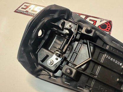 Yamaha YZF R7 2022-2025 Pillion Passenger Seat OEM Genuine BEB-24750-00