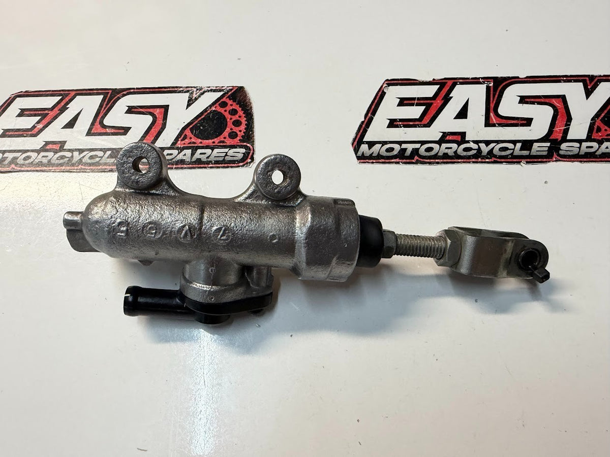 Rear Brake Master Cylinder Suzuki GSXR 1000 2003-2008 OEM 69600-16G00