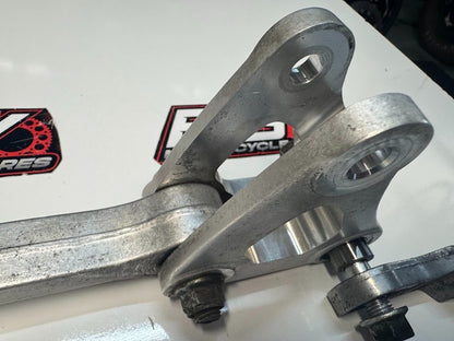 Yamaha YZF R1 2009-2011 Shock Linkages OEM Genuine 14B-2217M-00