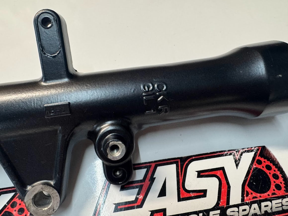 Yamaha YZF R15 2013-2015 Front Forks Suspension OEM Genuine 1CK-F3100-00