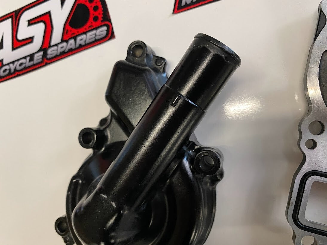 Kawasaki Vulcan S 650 2017-2025 Water Pump Housing Assy OEM Genuine 16142-0741