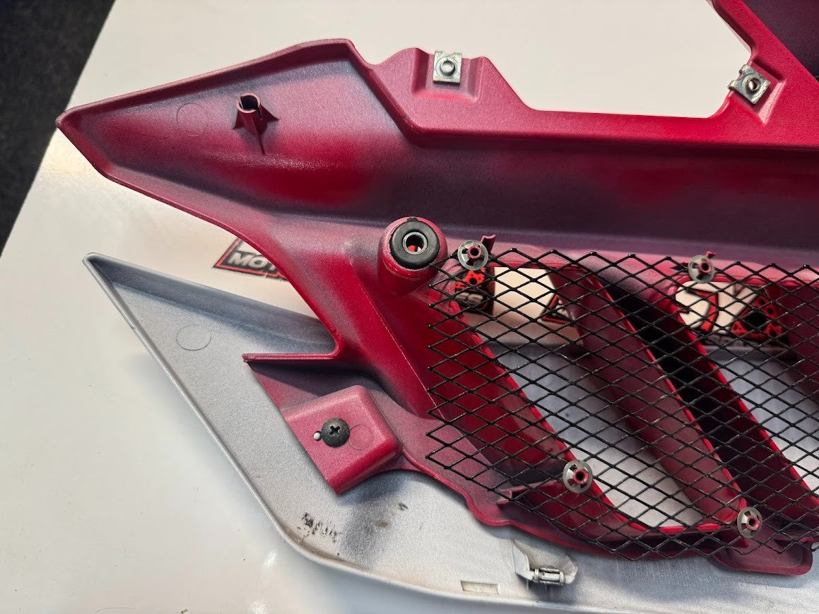 Yamaha YZF R15 2015 LH Main Fairing OEM Genuine 1CK-F1711-00