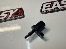 Yamaha YZF R7 2022-2025 Air Temperature Sensor OEM Genuine 5YU-85886-00