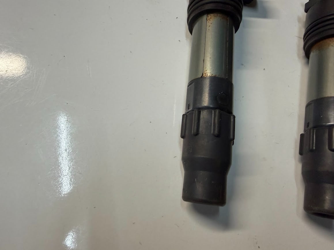 Ignition Coils Stick Pair Kawasaki Ninja 300 2013-2017 OEM 21171-0033