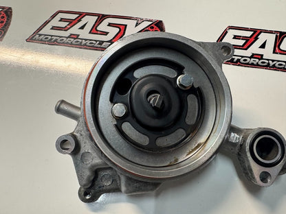 Yamaha YZF R15 2015 Water Pump Assy OEM Genuine 38B-E1185-01
