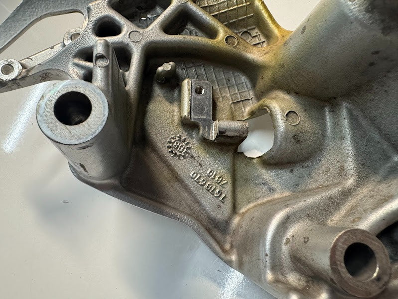 BMW F800 ST 2009 RH Foot Peg Bracket Rearset OEM Genuine 46717684320