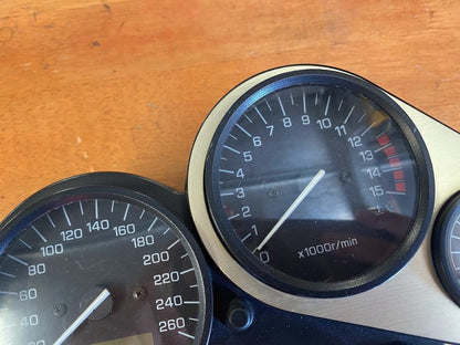Instrument Cluster Dash Yamaha FZS 600 1998 43,962kms.