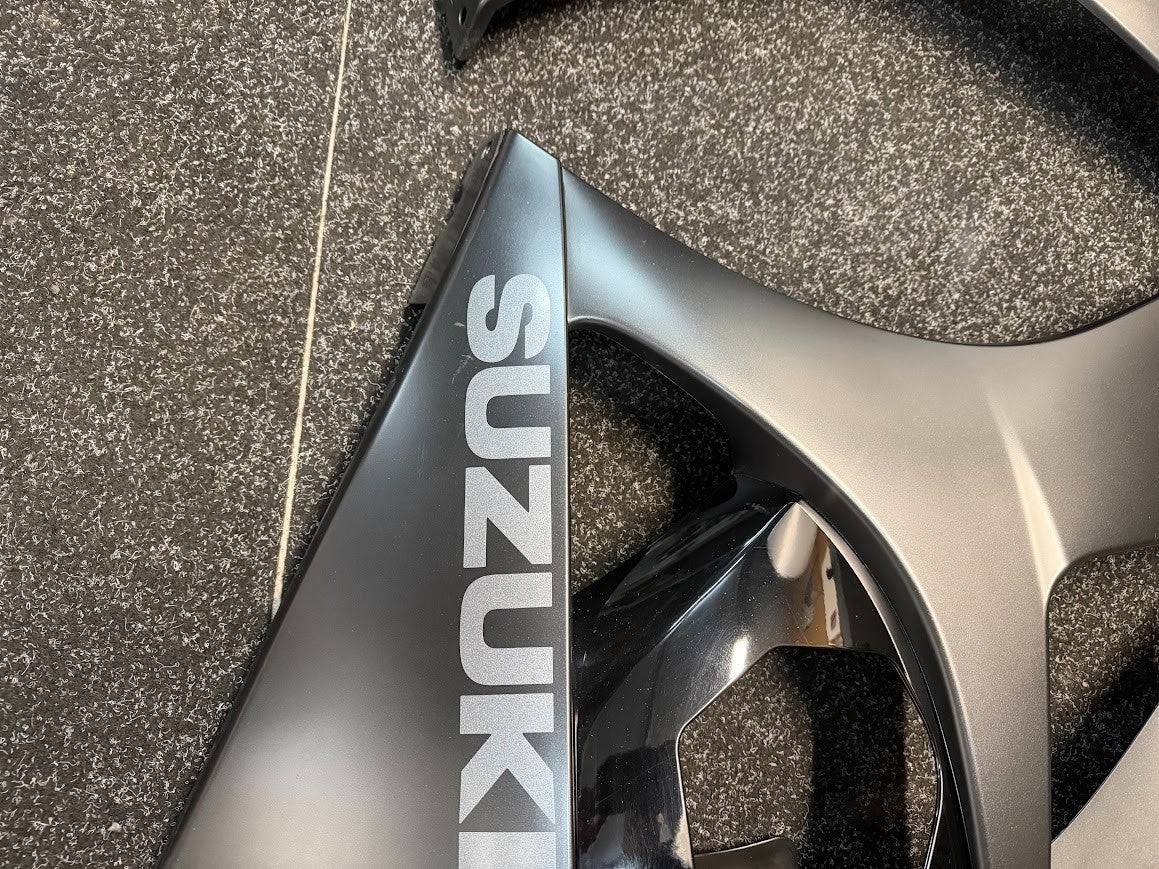 LH RH Main Side Fairings Suzuki GSXR 1000 2007-2008 OEM 94475-21H