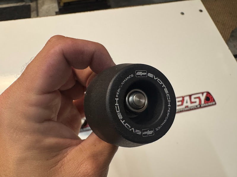 Yamaha YZF R1 2015-2025 Evotech Performance Rear Axle Sliders PRN012291