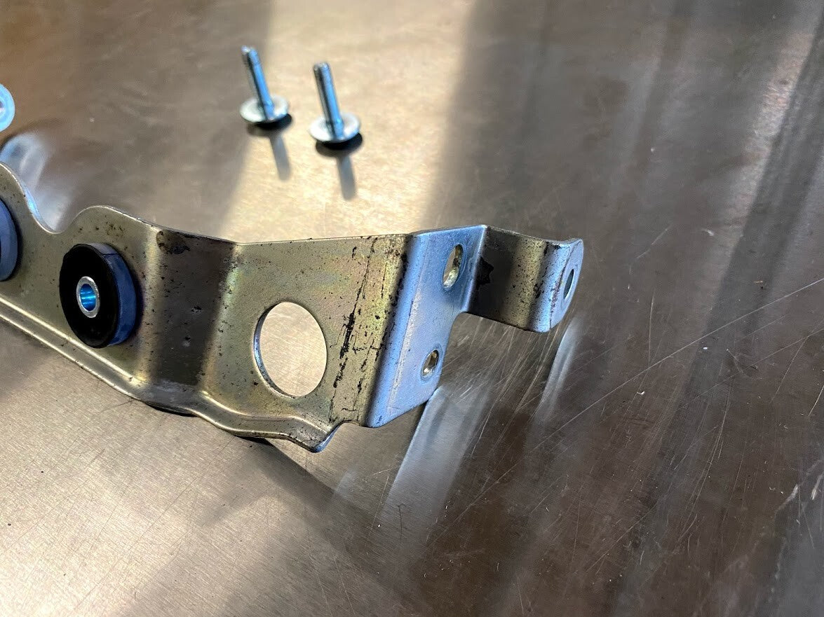 Rear Tank Bracket Yamaha MT-07 2016