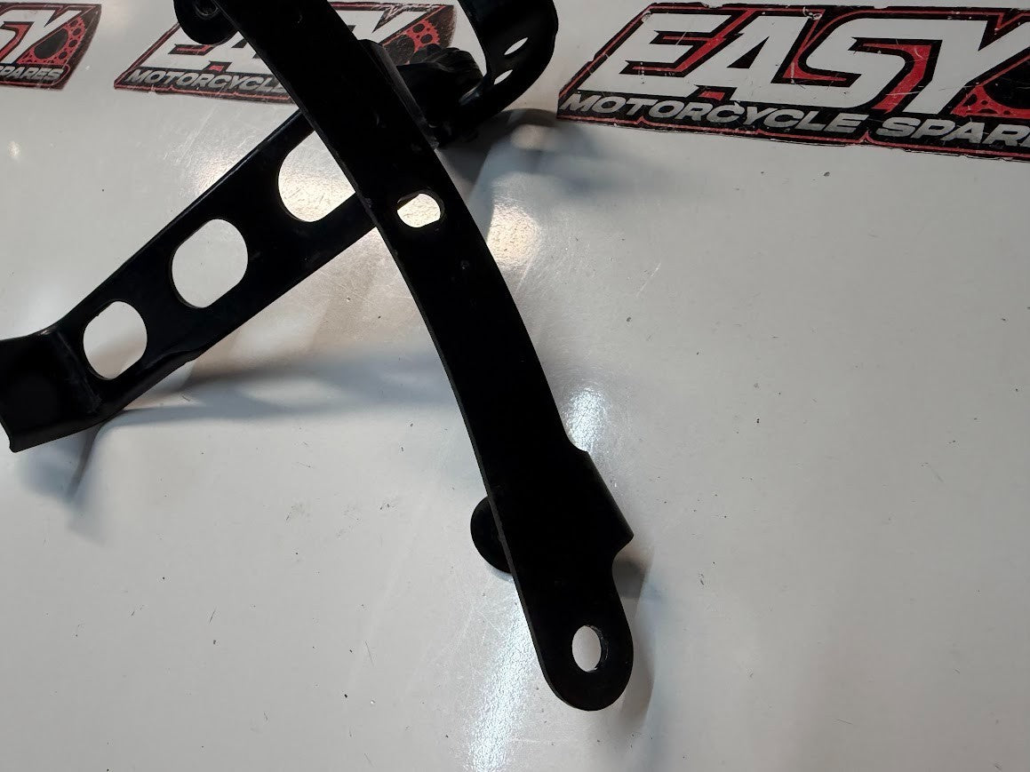 Radiator Cooler Support Bracket Suzuki GSXR 1000 07-08 2008 17790-21H00