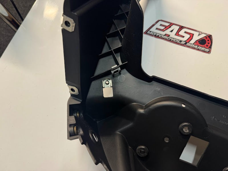 BMW F800 ST 2009 Front Panel Fairing OEM Genuine 46637690809