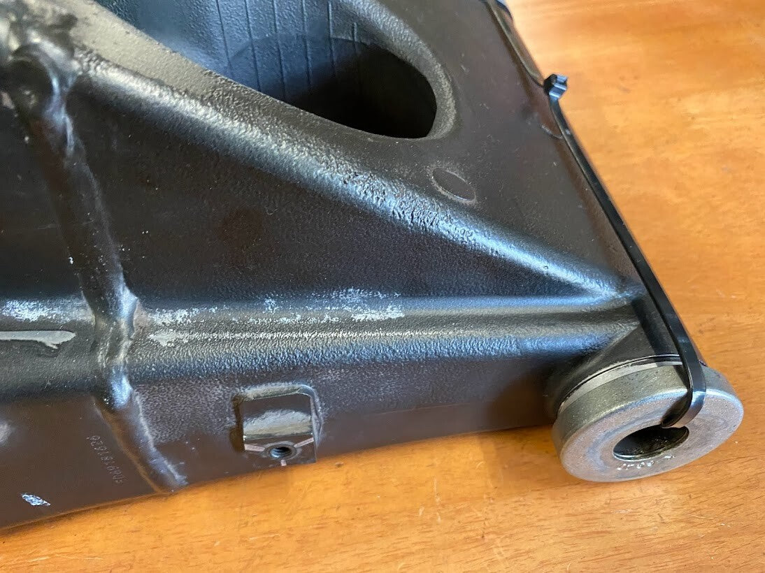 Swing Arm Yamaha R1 07-08 2008 4C8-22110-10-00