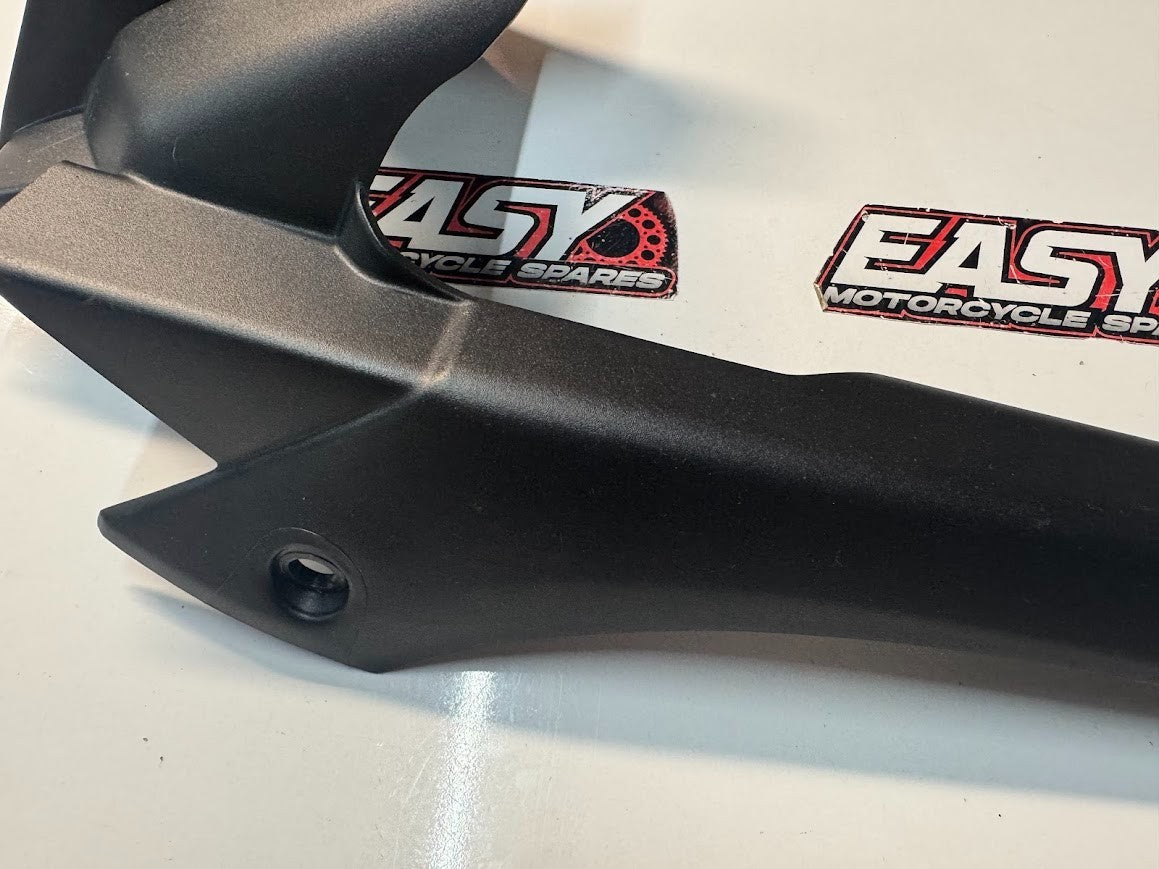 Yamaha YZF R7 2022-2025 Rear Fender Hugger Mudguard OEM Genuine B34-F1650-02