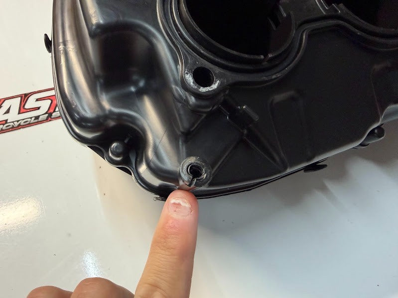 Airbox Cleaner Case Honda CBR 1000 RR 2008-2016 OEM 17220-MFL-000