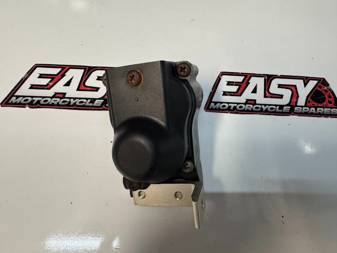Yamaha YZF R1 2015-2022 Exhaust Servo Motor OEM Genuine 2CR-85820-00 #2