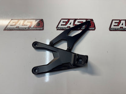 Yamaha YZF R1 2015-2025 LH Riders Peg Bracket Rear Set OEM Genuine 2CR-27442-00