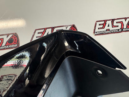 Yamaha YZF R1 2020-2025 Cover 5 LH Fairing Cowl OEM Genuine B3L-2842A-00