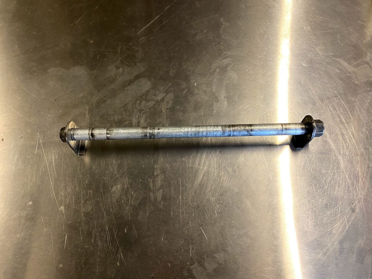 Rear Axle Suzuki VL 250 2009