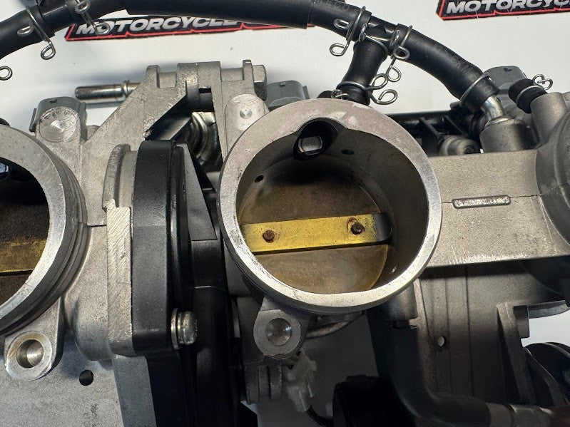 Yamaha MT-10 2016-2021 Throttle Bodies Complete OEM Genuine B67-13750-02
