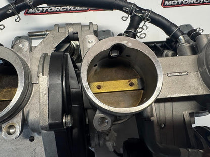 Yamaha MT-10 2016-2021 Throttle Bodies Complete OEM Genuine B67-13750-02