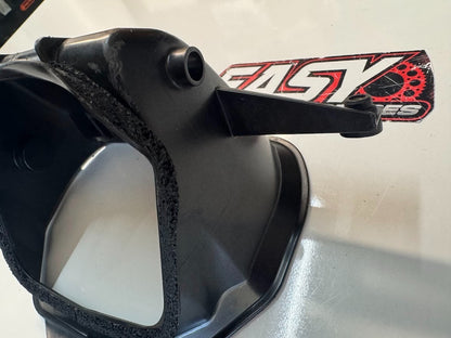 Yamaha YZF R1 2020-2021 Centre Ram Intake Duct 4 OEM Genuine B3L-2838U-00