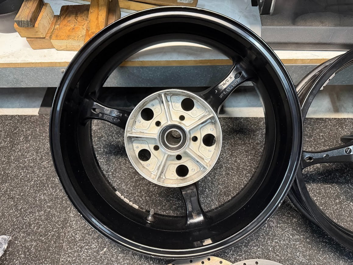 Complete Wheel Package Suzuki GSXR 1000 2007-2008 OEM 54111-41G10-019