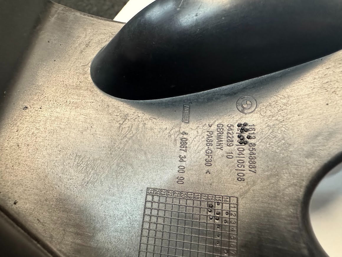 BMW S1000RR 2016 Front Inner Fill Panels OEM Genuine K46 17117708967