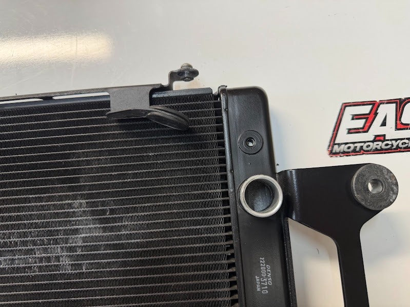 Radiator Cooling Suzuki Boulevard C109R VLR 1800 T 2008-2014 OEM 17710-22H00