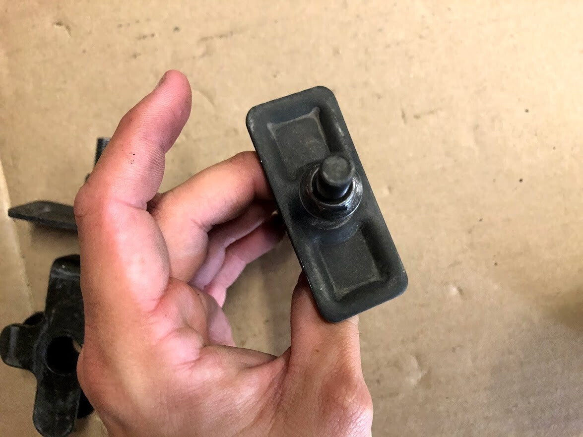 Chain Adjusters Suzuki GSX 750 F 89-97 1989 61410-20C02