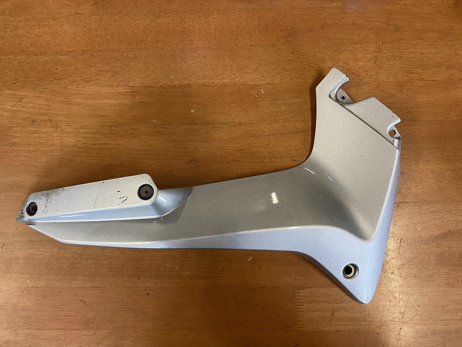 Panel Left Mid Honda CBR 250 R 2011 64380-KYJA-9000