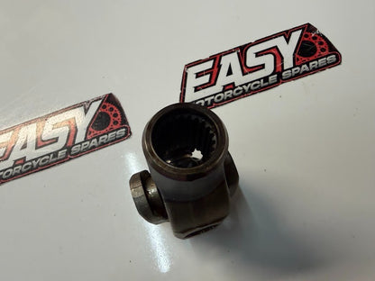 Uni Joint Yoke Suzuki Boulevard C109R VLR 1800 T 2008-2014 OEM 27100-48G20