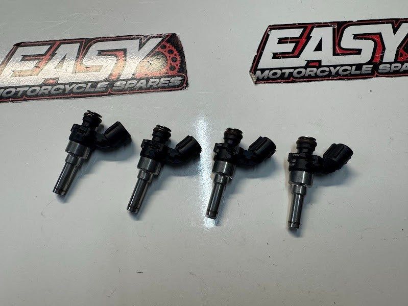 Yamaha YZF R1 2020-2021 Primary Fuel Injectors x4 OEM Genuine B3L-13761-00