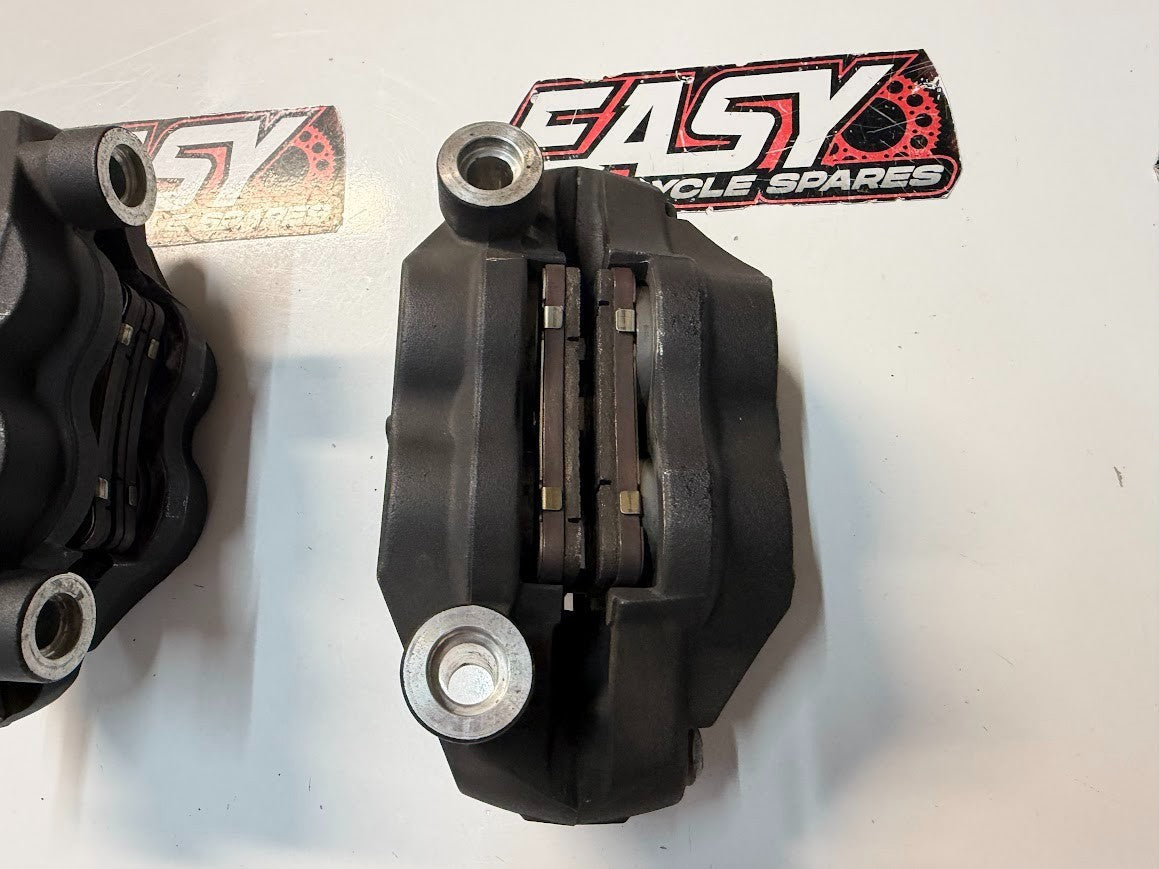 Front Brake Calipers Suzuki GSXR 1000 2005-2008 OEM 59100-41G00-999