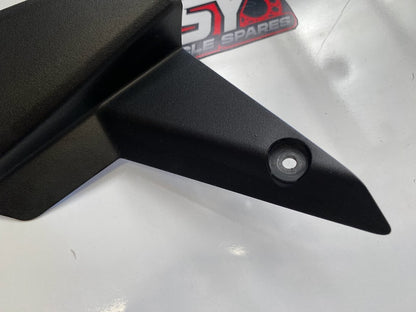 RH Knee Grip Fairing Cover Kawasaki Ninja ZX1000 17-23 2017 14093-0530