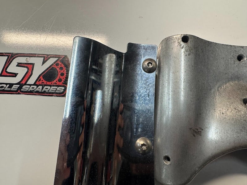 Suzuki VL 1500 Intruder 1998-2004 Headlight Bracket Housing OEM 51850-10F01