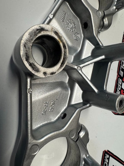 Aprilia RS4 125 4T 2011-2016 Top Triple Tree Clamp OEM Genuine 898909