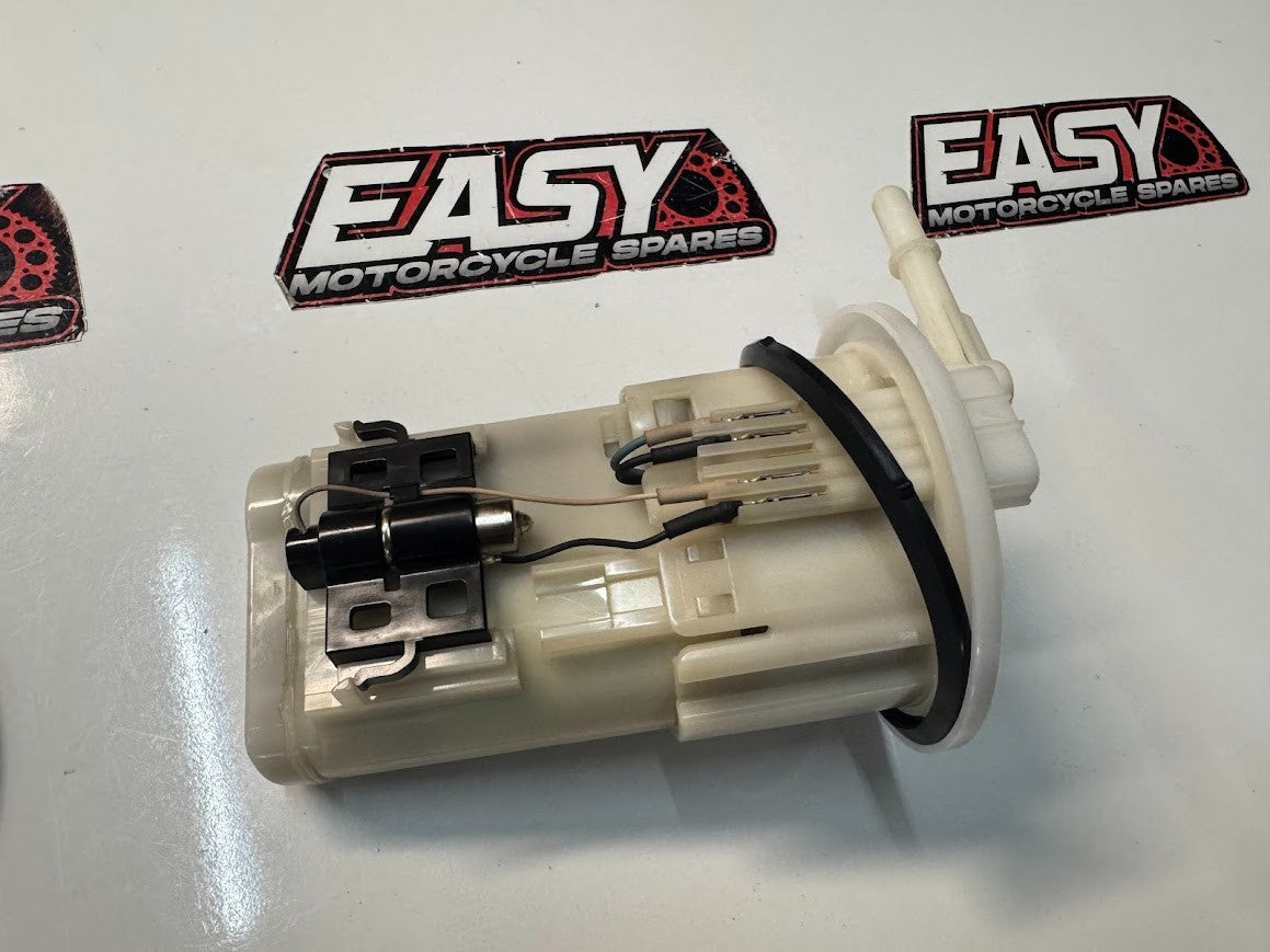 Yamaha YZF R1 2015-2025 Fuel Pump OEM Genuine 2CR-13907-01