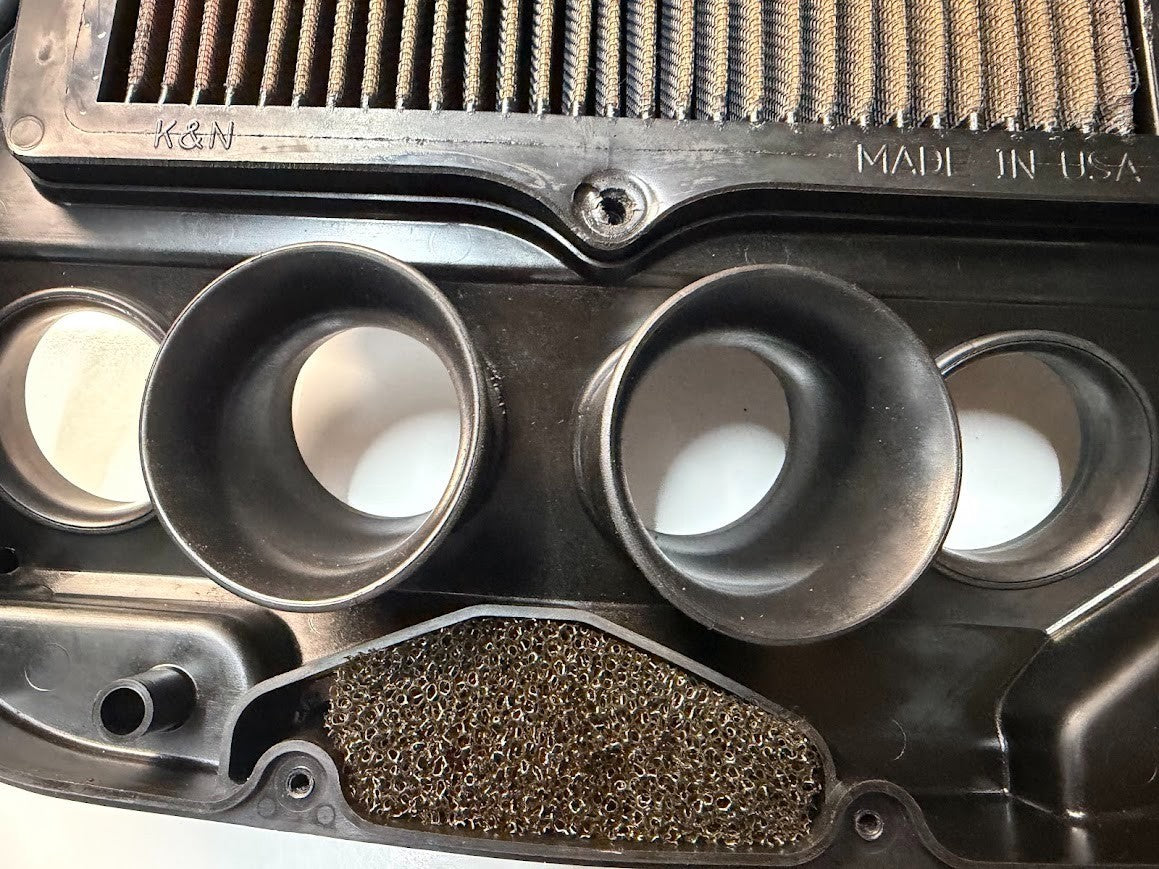 Airbox Complete w/K&N Filter Suzuki GSXR 1000 2007-2008 OEM 13700-21H00