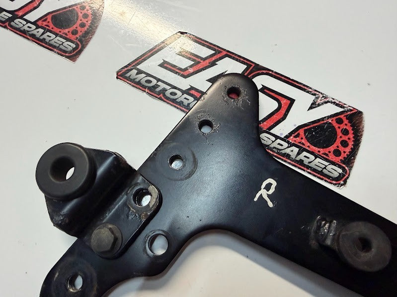 RH Step Bracket Kawasaki Vulcan S 650 2015-2026 OEM 32054-0076