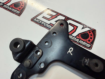 RH Step Bracket Kawasaki Vulcan S 650 2015-2026 OEM 32054-0076