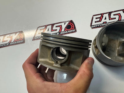 Suzuki VL 1500 Intruder 1998-2009 Piston Set OEM Genuine 12111-10F00-0F0