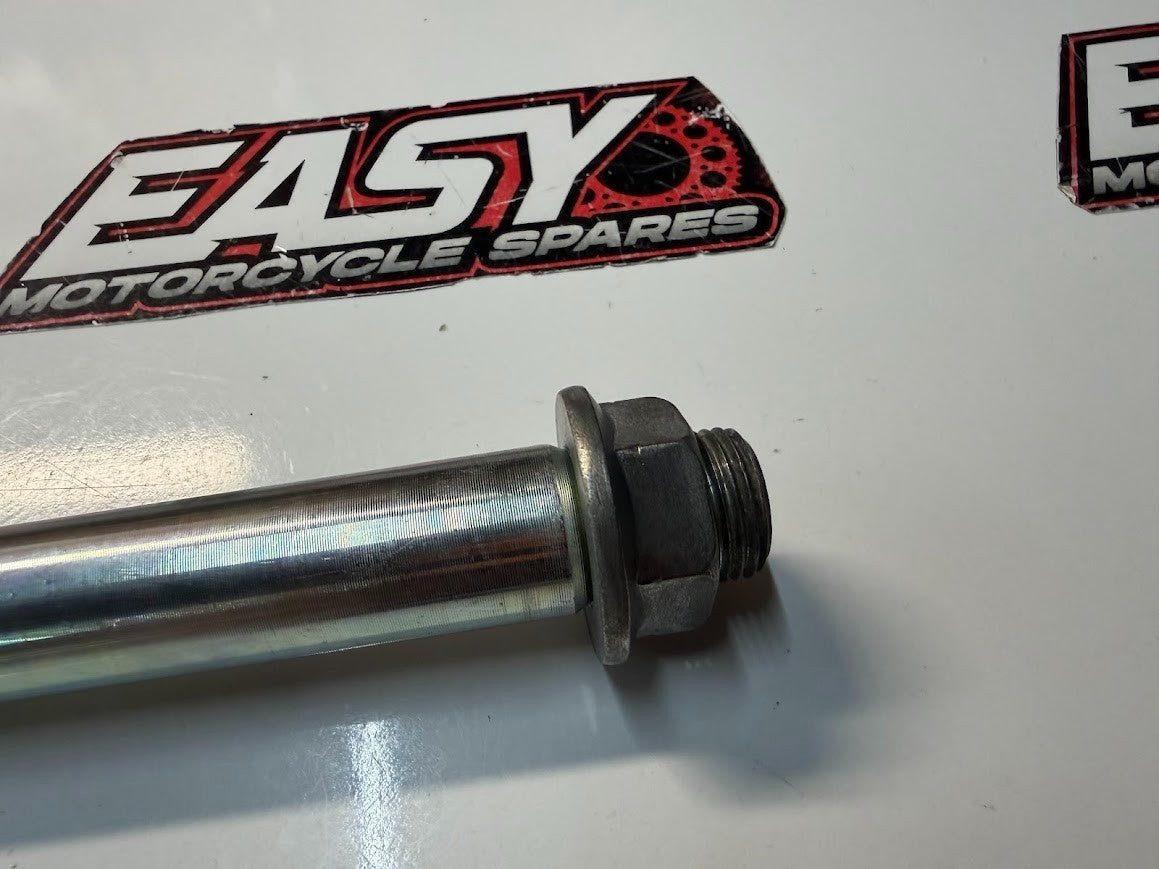 Front Wheel Axle Kawasaki Vulcan VN900 Classic 2006-2022 OEM 41068-0058
