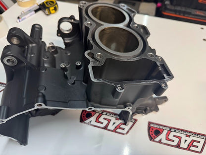 Yamaha YZF R7 2022-2025 Cylinder Barrel Casing OEM Genuine 1WS-15100-39